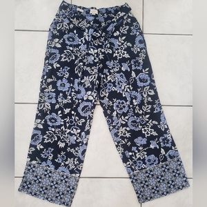 Wide-Leg Crop Flowy Pants